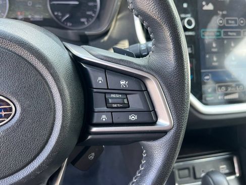 Used 2023 Subaru Ascent Limited AWD/4WD image 31