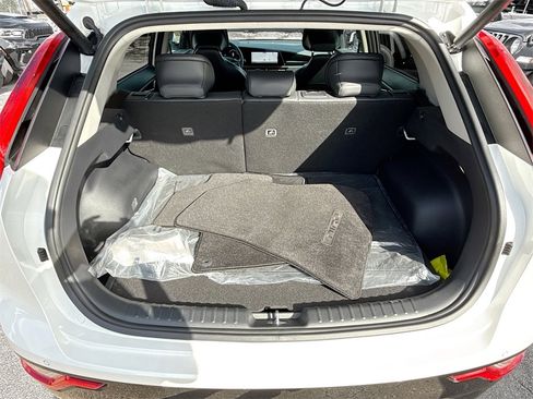Used 2025 Kia Niro Wind w/ Wind Preserve Package image 30