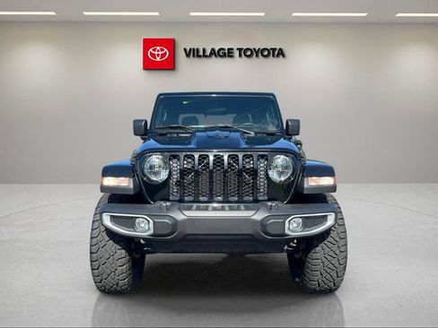 Used 2022 Jeep Gladiator Sport AWD/4WD image 8
