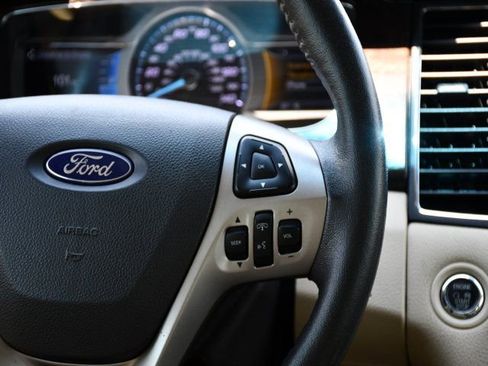 Used 2019 Ford Taurus Limited FWD image 25