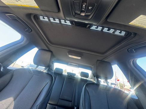 Used 2018 BMW 330i Sedan w/ Convenience Package RWD image 40
