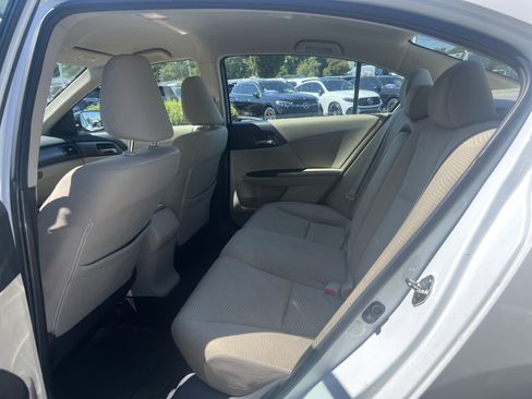 Used 2015 Honda Accord LX image 33