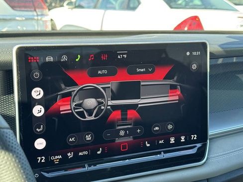 New 2026 Volkswagen Tiguan SE R-Line FWD image 20