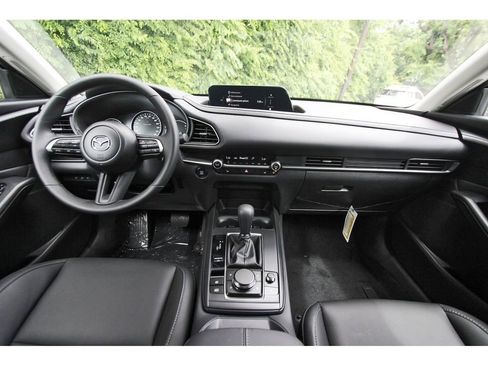 New 2026 MAZDA CX-30 AWD 2.5 S w/ Select Sport Pkg image 7