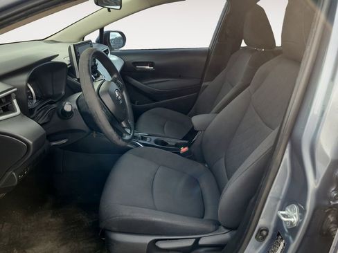 Used 2021 Toyota Corolla LE w/ Carpet Mat Package (TMS) FWD image 9