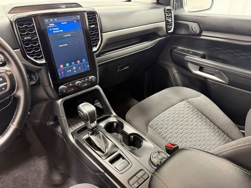 Used 2025 Ford Ranger XLT w/ Advanced Towing Package AWD/4WD image 12