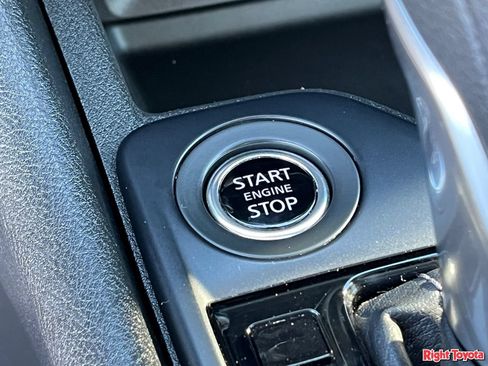 Used 2024 Nissan Sentra S FWD image 25