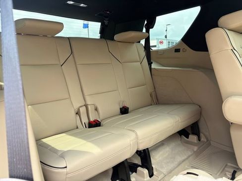 Certified 2024 Cadillac Escalade Premium Luxury w/ LPO, Floor Liner Package AWD/4WD image 16