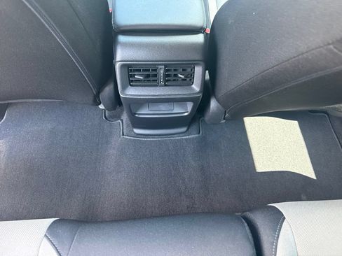 Used 2024 Honda CR-V LX image 15
