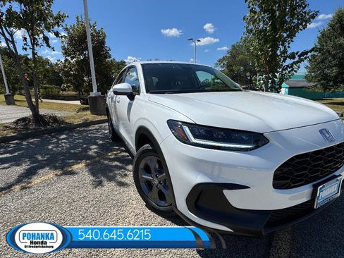 New 2026 Honda HR-V LX image 11