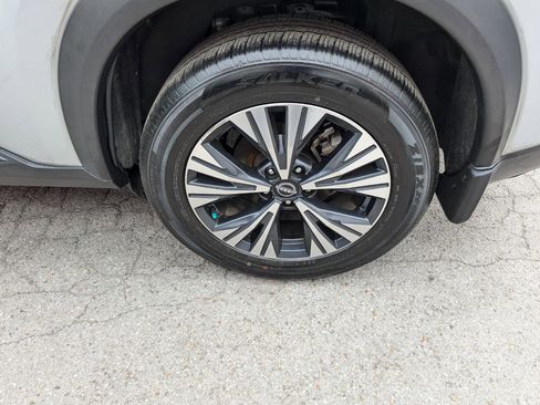 Used 2022 Nissan Rogue SV FWD image 26