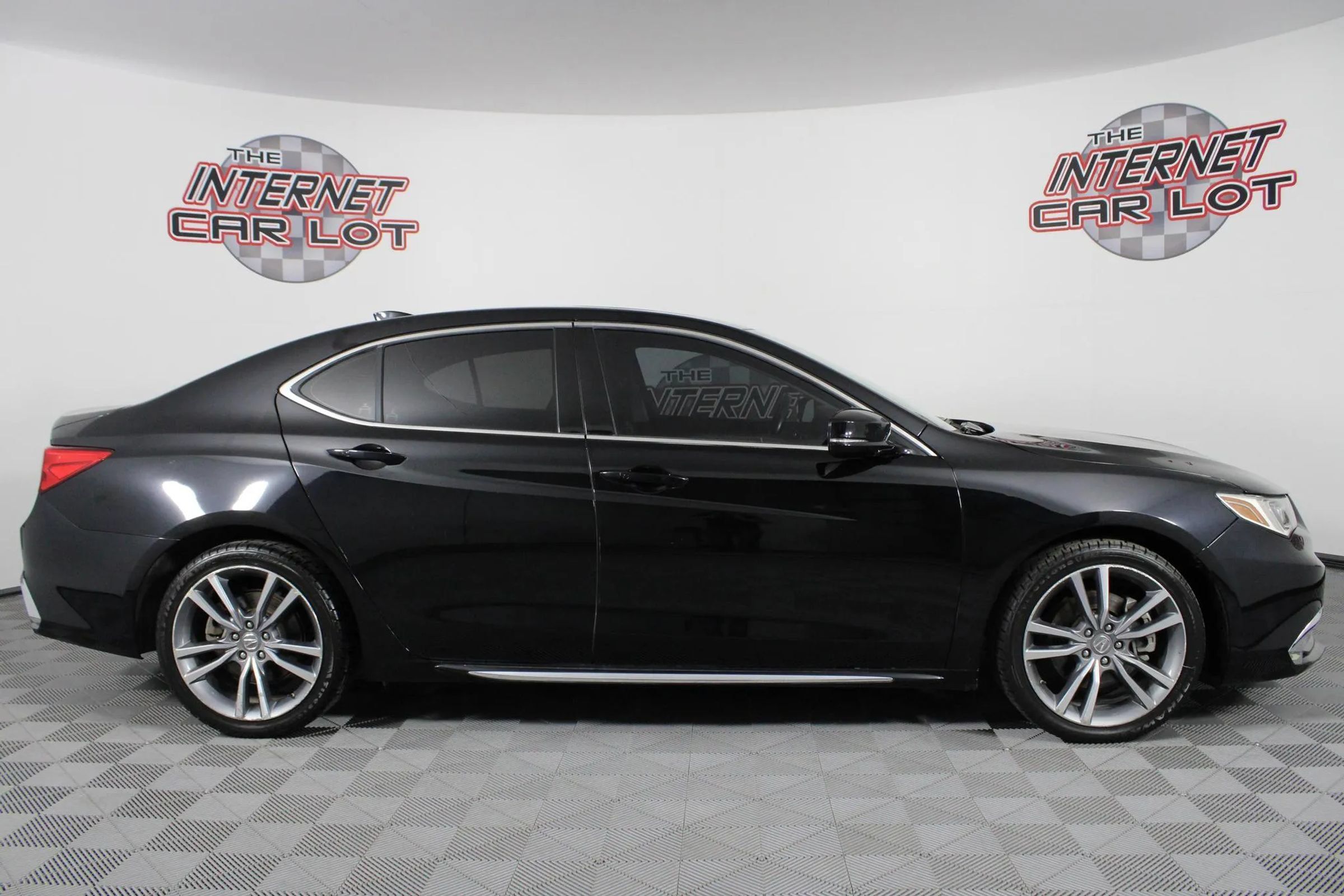 Used 2020 Acura TLX w/ Technology Package FWD image 8
