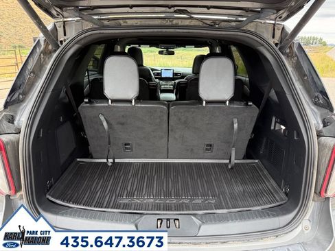Used 2022 Ford Explorer ST-Line w/ Class IV Trailer Tow Package AWD/4WD image 34