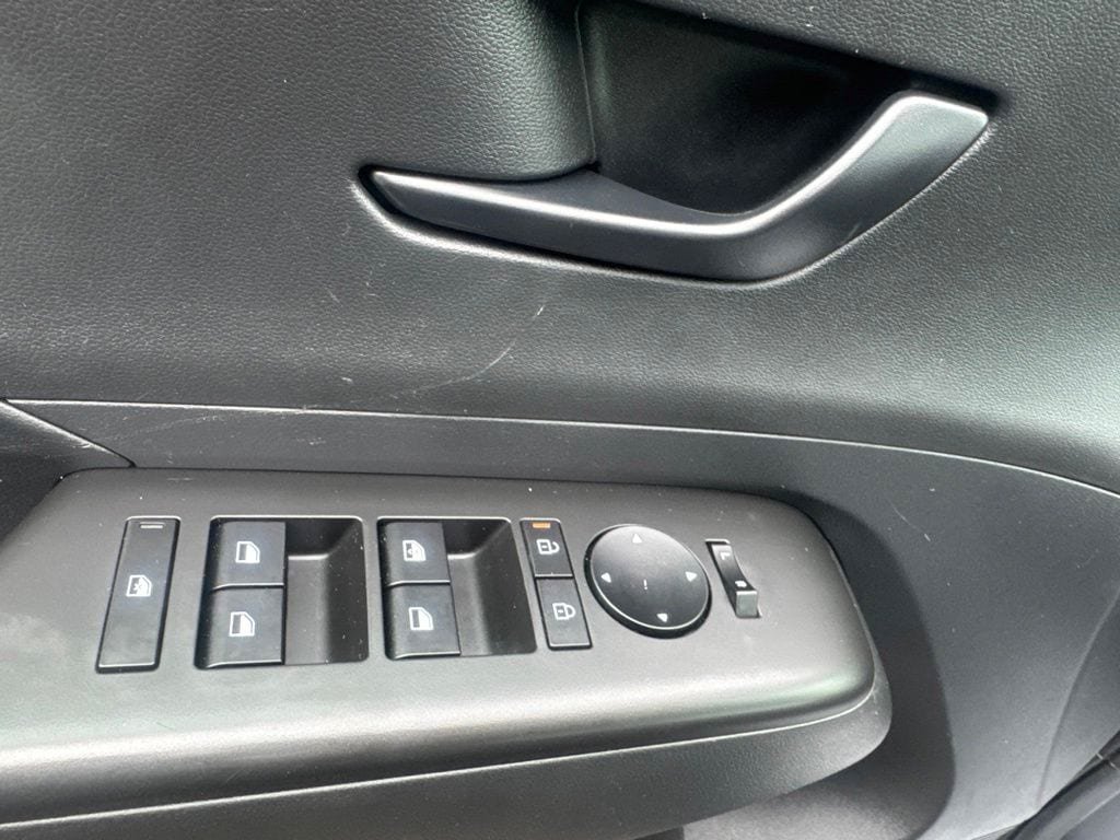 Used 2024 Hyundai Kona SEL AWD/4WD image 13