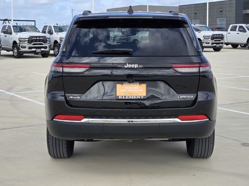 Certified 2023 Jeep Grand Cherokee Limited AWD/4WD image 7