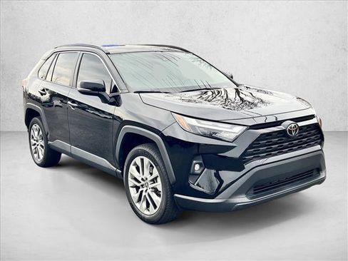 Certified 2023 Toyota RAV4 XLE Premium image 3