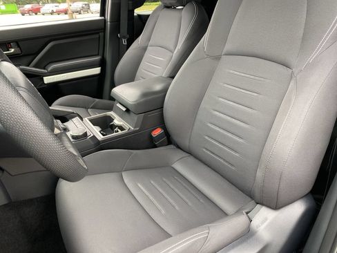 Used 2024 Toyota Tacoma TRD Sport w/ TRD Sport Upgrade Package RWD image 10