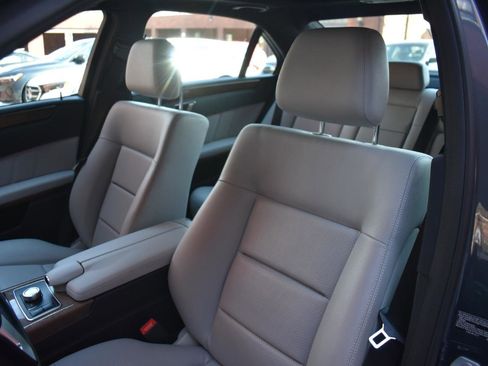 Used 2013 Mercedes-Benz E 350 Sedan image 13