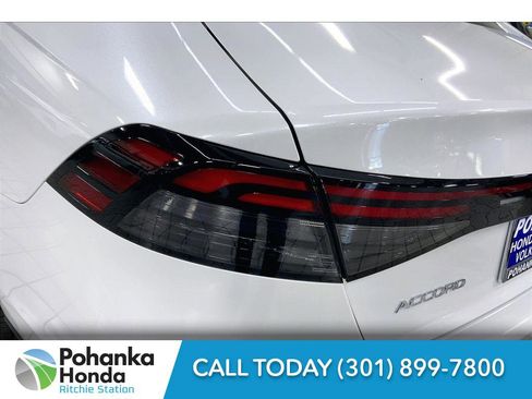 Used 2025 Honda Accord SE image 17