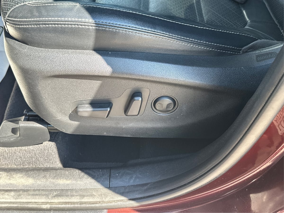 Used 2017 Kia Sorento EX FWD image 25