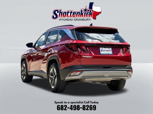 Certified 2025 Hyundai Tucson SEL FWD image 8