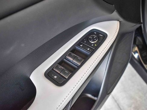 Used 2025 Lexus RX 350 w/ Convenience Package image 20