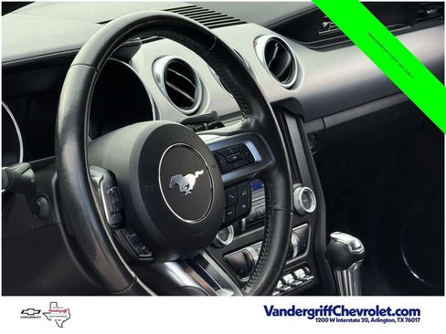 Used 2020 Ford Mustang Premium RWD image 11