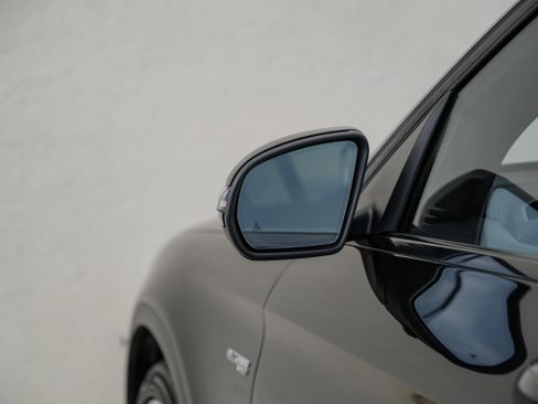 Used 2019 Mercedes-Benz GLC 43 AMG 4MATIC image 36