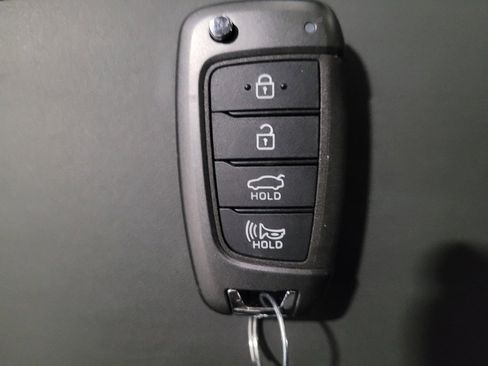 Used 2022 Hyundai Sonata SE FWD image 32