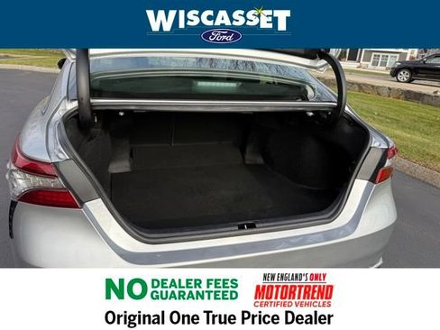 Used 2023 Toyota Camry XSE image 13