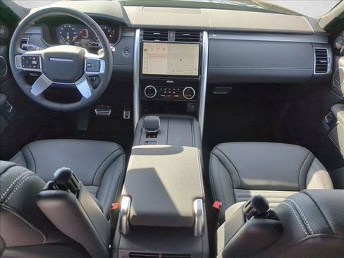 New 2026 Land Rover Discovery Dynamic SE AWD/4WD image 22