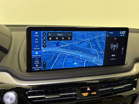 Used 2025 Acura MDX w/ Technology Package FWD image 26