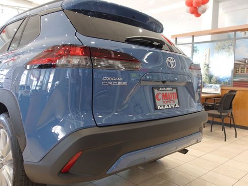 New 2026 Toyota Corolla Cross LE AWD/4WD image 8