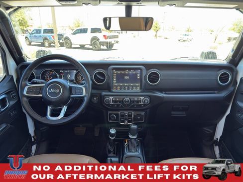 Used 2021 Jeep Gladiator Overland w/ Popular Equipment Package AWD/4WD image 44
