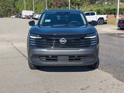 New 2026 Nissan Kicks SV w/ SV Premium Package image 8