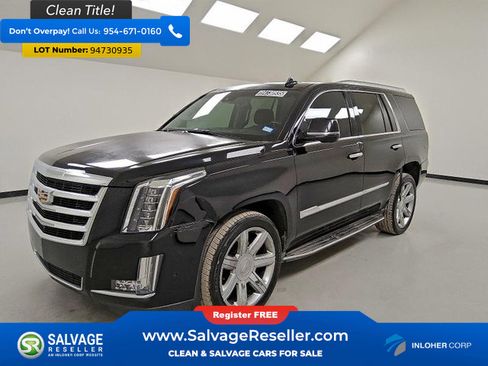 Used 2017 Cadillac Escalade Luxury image 1