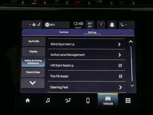 Used 2023 Jeep Grand Cherokee L Altitude image 27