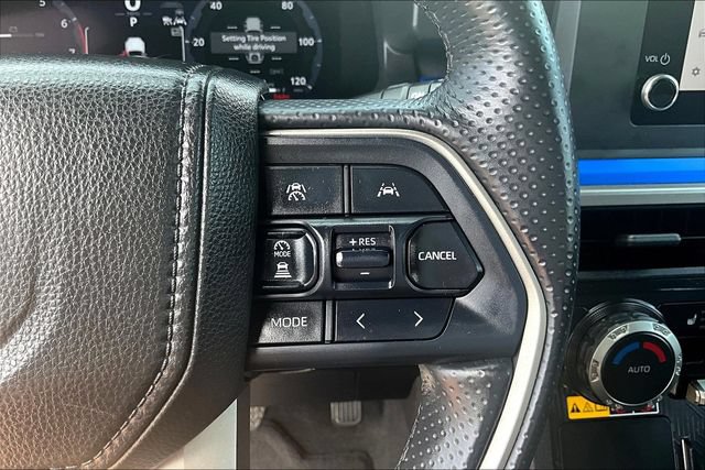 Used 2025 Toyota 4Runner TRD Off-Road AWD/4WD image 12