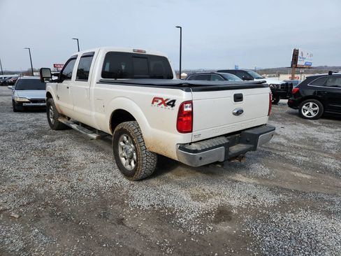 Used 2016 Ford F250 Lariat w/ Lariat Ultimate Package image 3