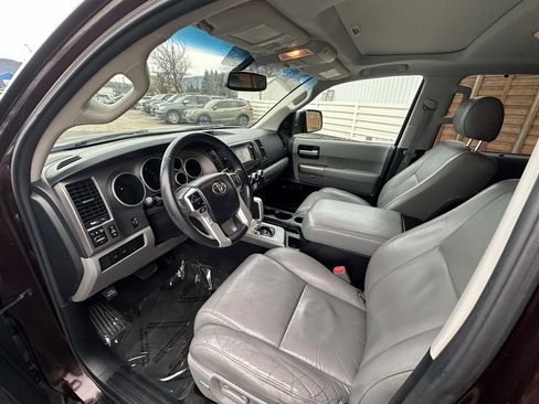 Used 2015 Toyota Sequoia Limited AWD/4WD image 7