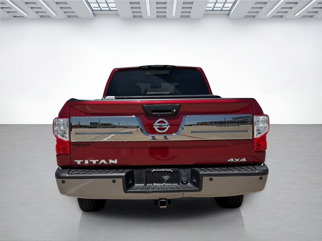 Used 2018 Nissan Titan Platinum Reserve AWD/4WD image 4