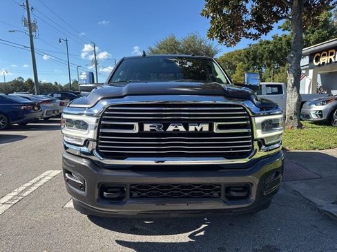 Used 2024 RAM 2500 Laramie AWD/4WD image 3