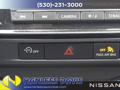 Used 2023 Nissan Frontier SV w/ Tow Package image 23