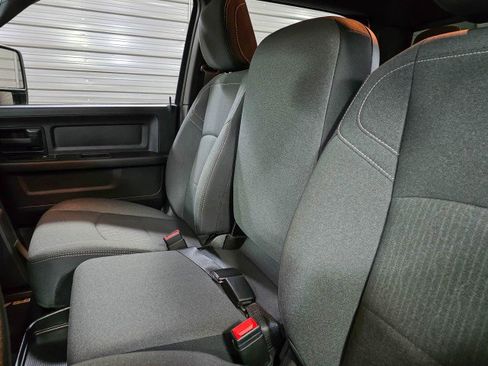 Used 2024 RAM 3500 Tradesman w/ Chrome Appearance Group image 18