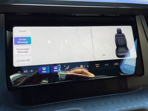 Used 2024 Jeep Wagoneer Launch Edition image 35