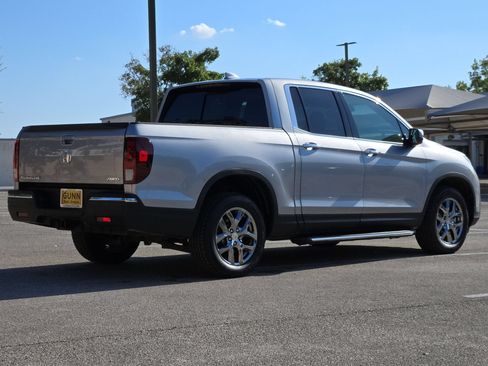 Used 2019 Honda Ridgeline RTL-E image 3