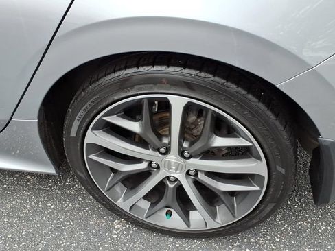 Certified 2024 Honda Civic Touring image 11