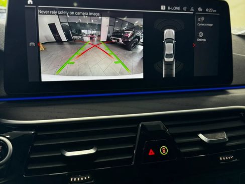 Used 2021 BMW 540i xDrive w/ M Sport Package AWD/4WD image 31