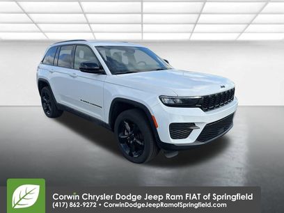 Used 2023 Jeep Grand Cherokee Altitude