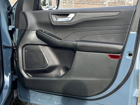 New 2026 Ford Escape SE w/ PHEV Premium Package image 7